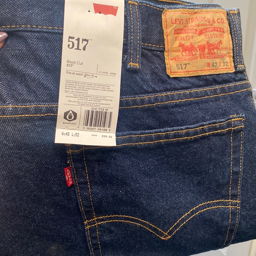Men’s Levi 517 Bootcut Jeans 42x32 - Picture 6 of 9